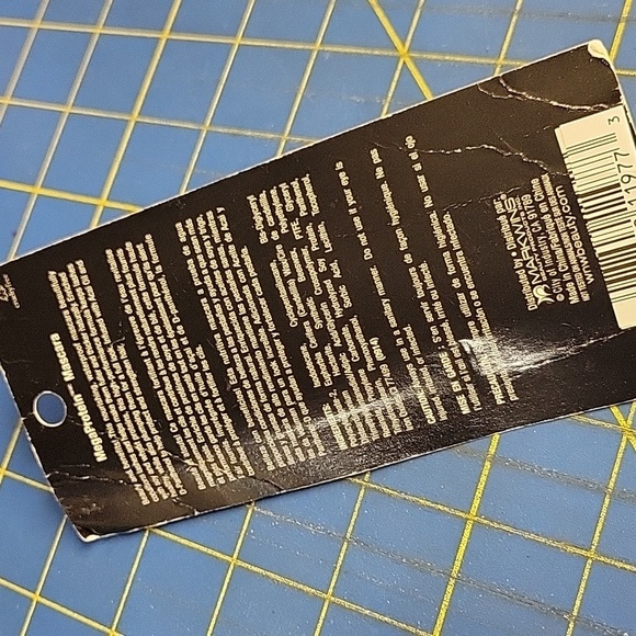 Wet n Wild MegaProtein Waterproof Mascara in Very Black New Sealed Package - Picture 2 of 2